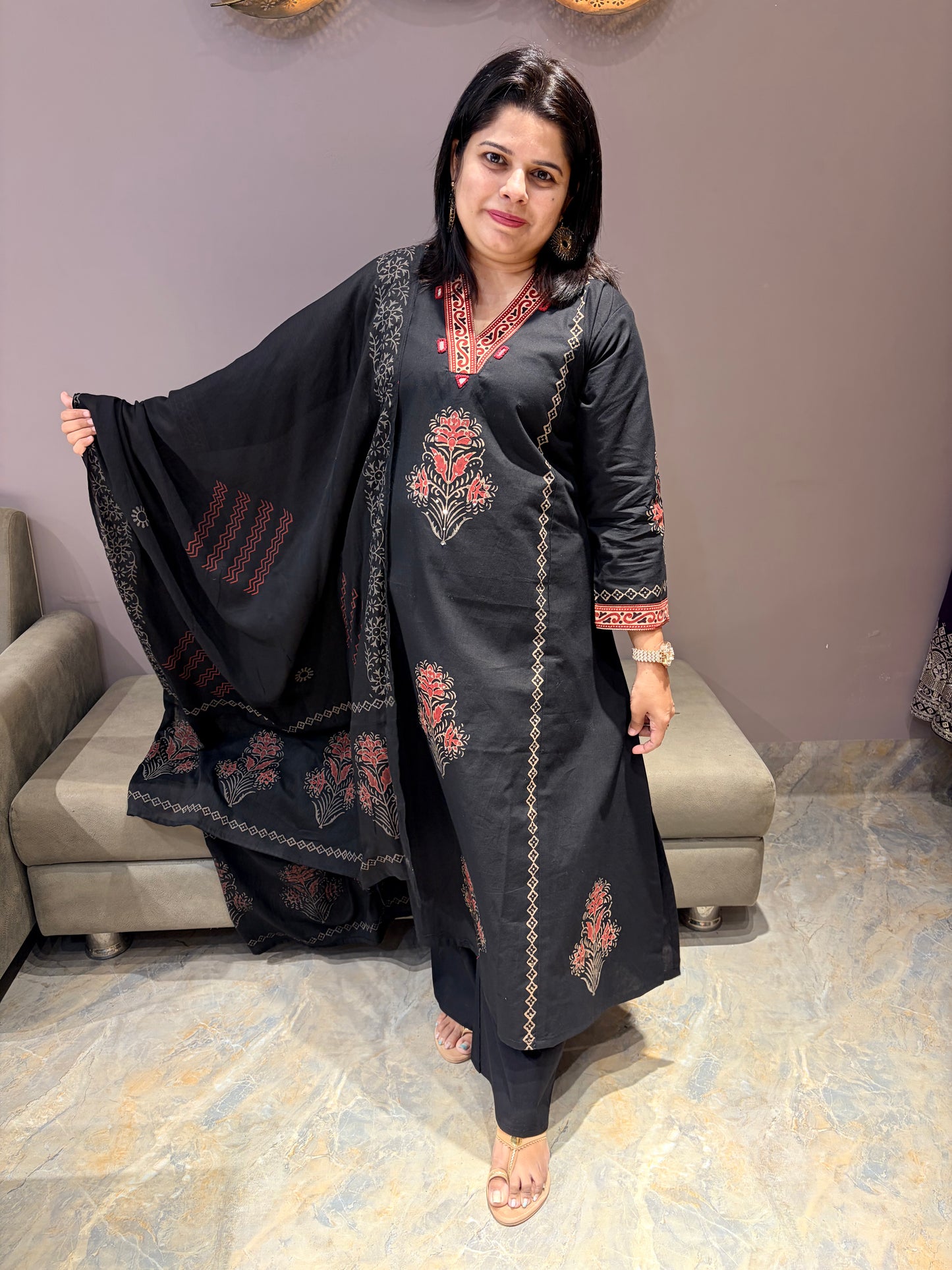 Black premium Aline Pure cotton Suit
