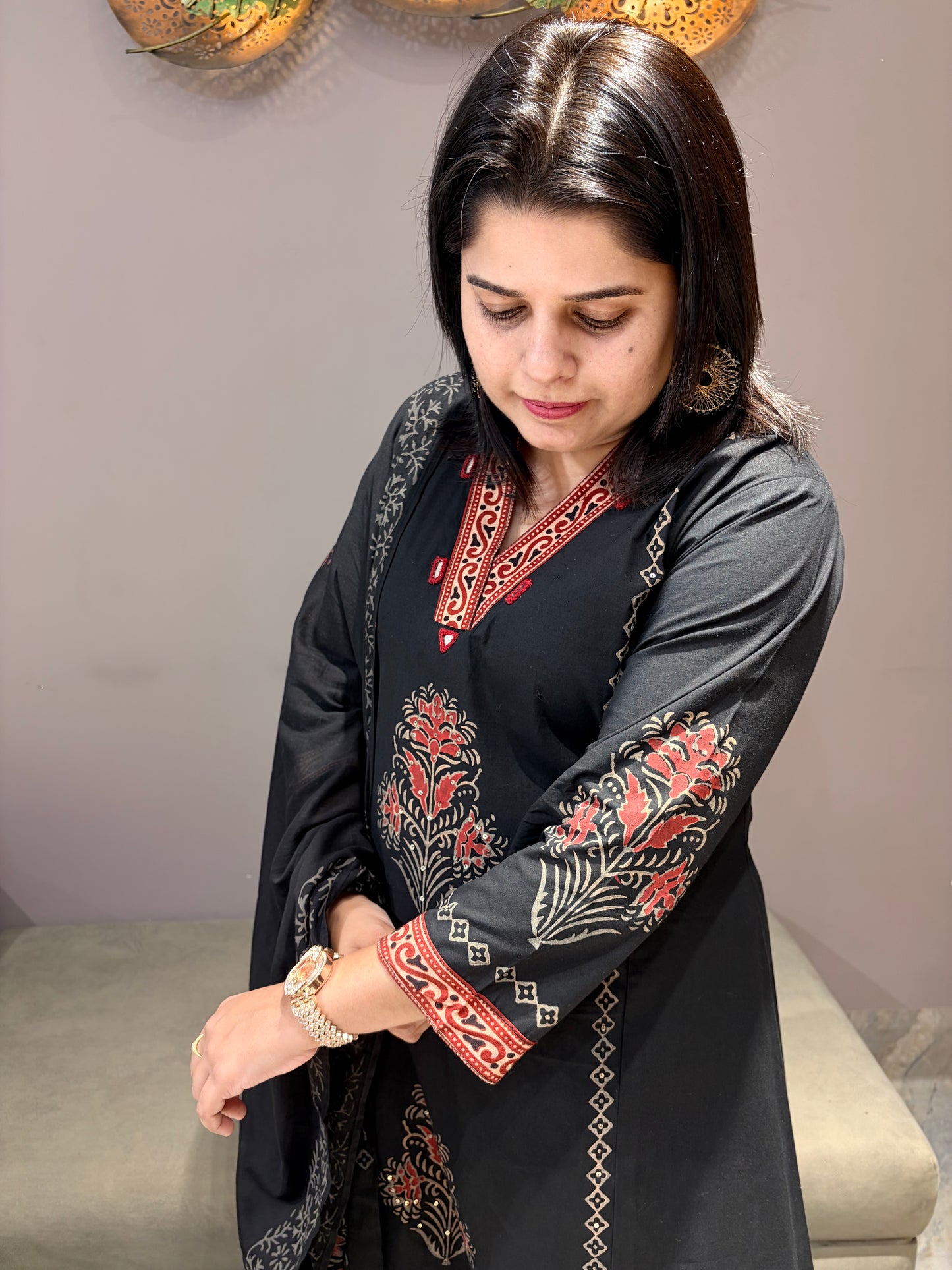 Black premium Aline Pure cotton Suit