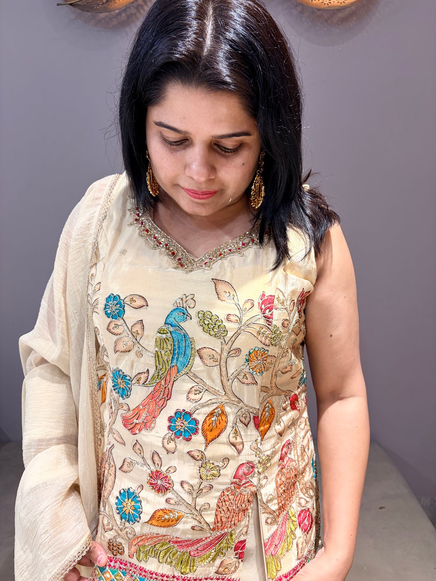 Designer Glass Tissue Bieze color Peacock Design Indo Western