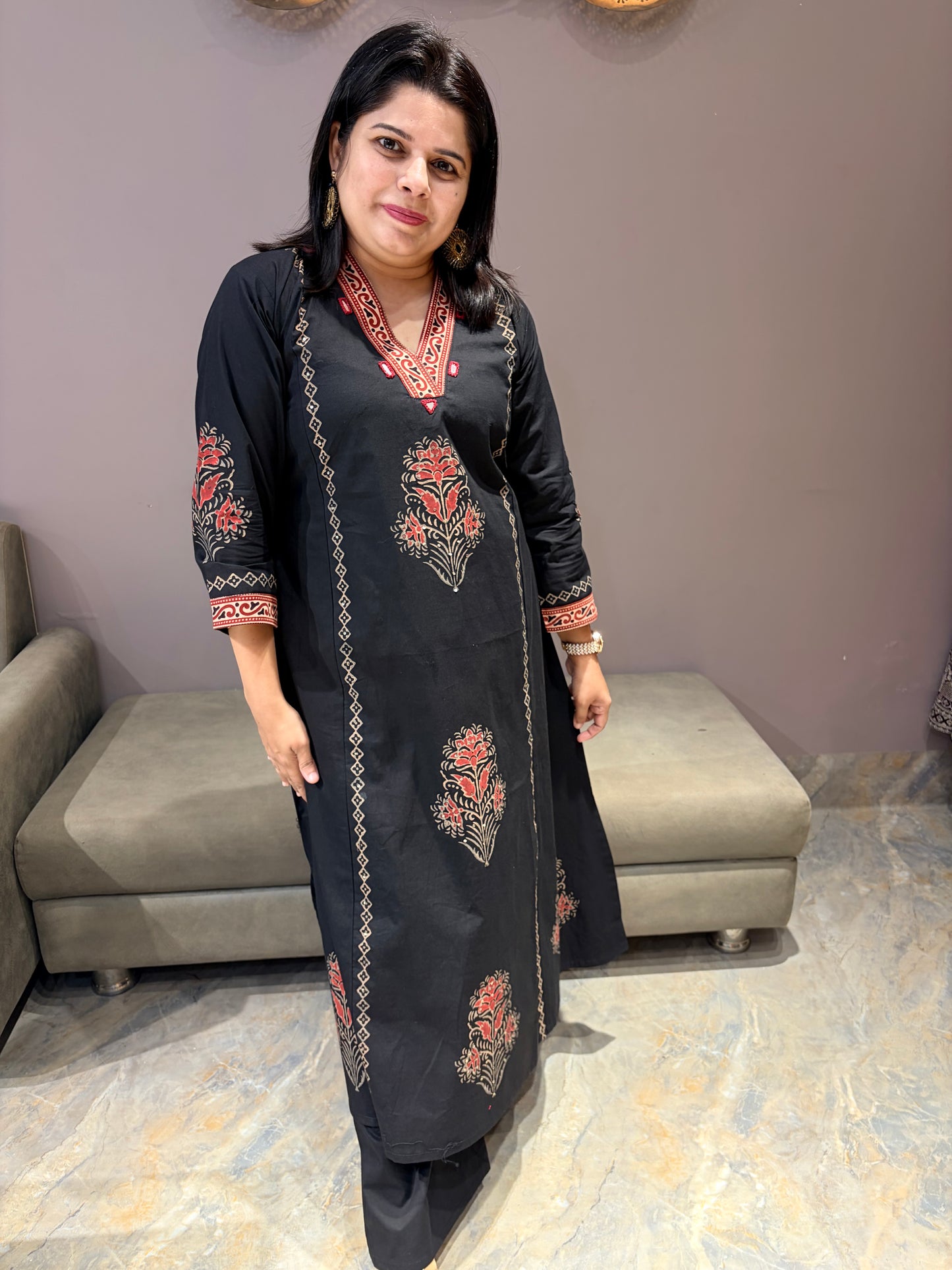 Black premium Aline Pure cotton Suit